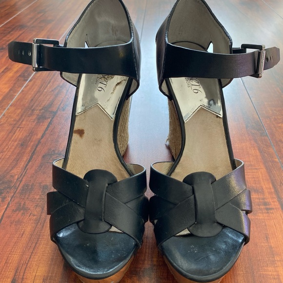 Michael Kors wedges (JetSet6) - Picture 2 of 6